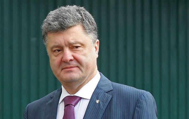 Украина сейчас воюет, чтобы "похоронить" Советский Союз, - Порошенко