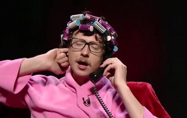 "Алкоголь по телефону": украинцам предложили новую антикризисную услугу