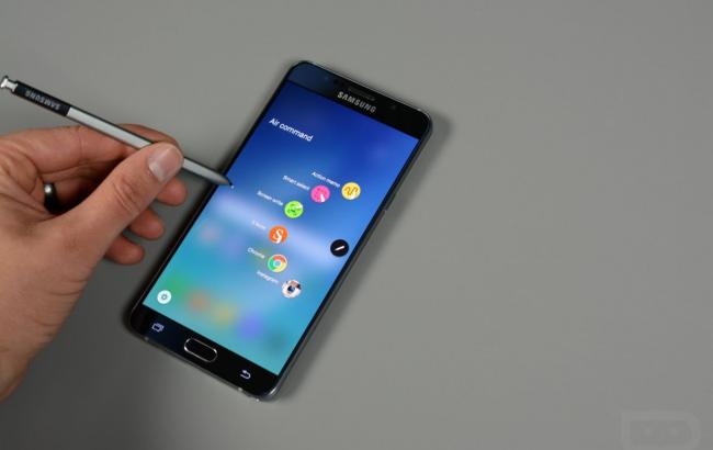 Експерти назвали причини займання смартфонів Samsung Galaxy Note 7