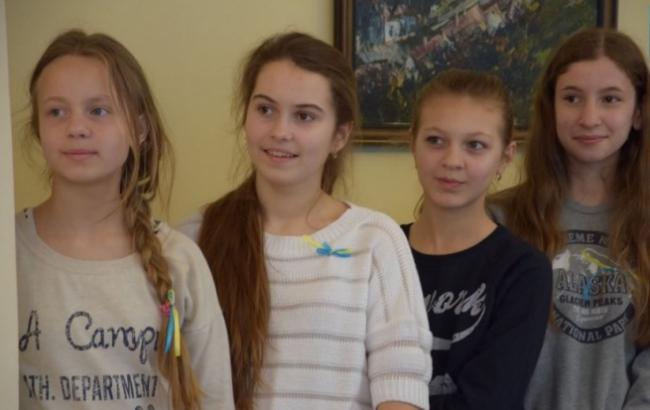 Маленькие украинцы стали "послами мира" в Польше