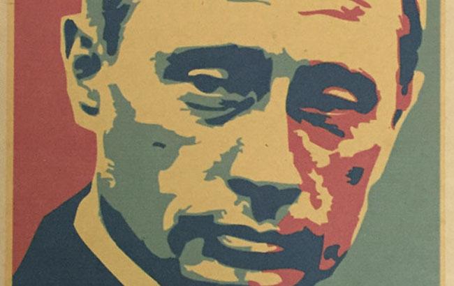 В Крыму изуродовали бигборд с портретом Путина