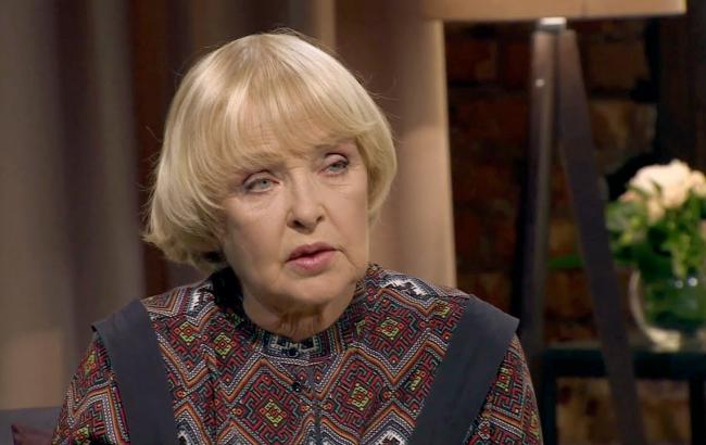 Аду Роговцеву выписали из больницы в Днепре