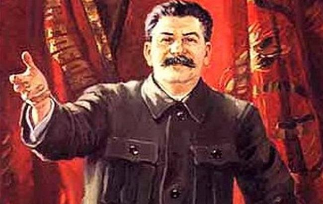 Новосибирский профессор о России: &ldquo;Мы не смогли вырасти из сталинской шинели&rdquo;