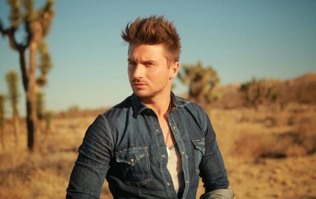 Сергей Лазарев официально подтвердил новость о своем отцовстве: "Счастлив быть папой"