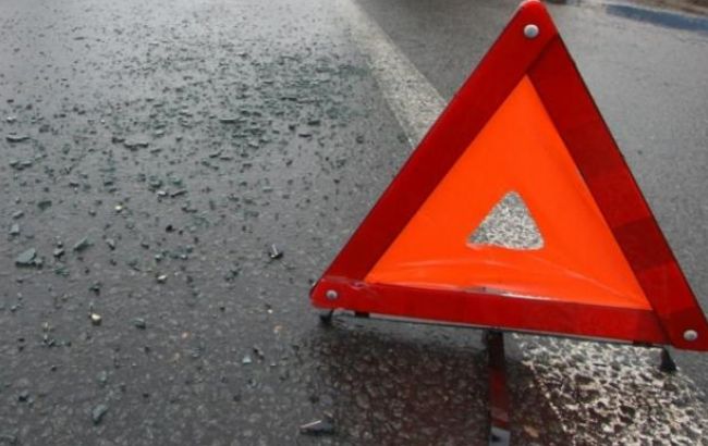 В Житомирской области перевернулся микроавтобус, есть погибшие