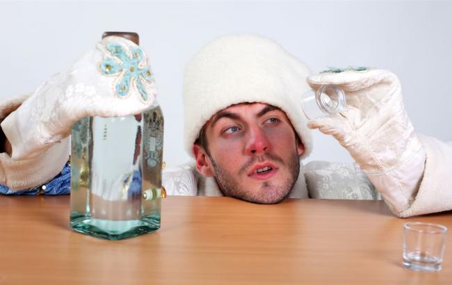 Немецкие врачи рассказали, как избежать похмелья после праздников
