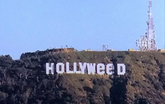 В США скандально изменили известную надпись Hollywood