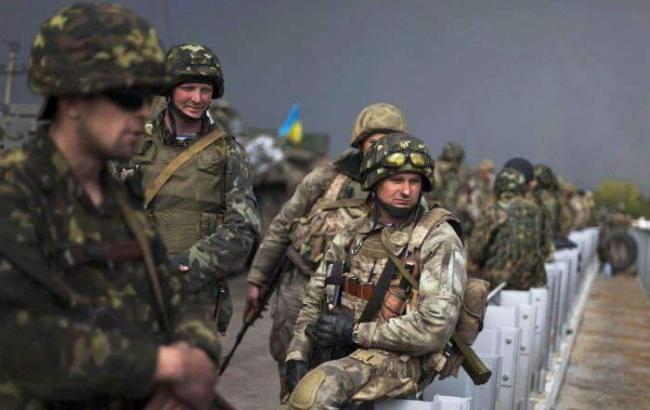Украинцы передали бойцам АТО необычные подарки