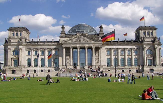Німецький Бундестаг проголосував за посилення міграційних законів