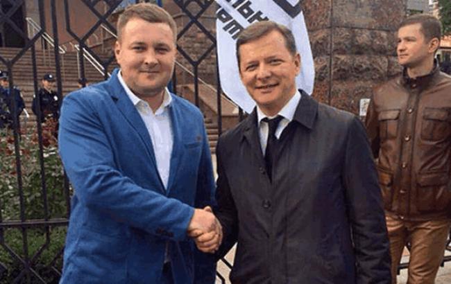 Підозрюваного в шахрайстві помічника нардепа відпустили на поруки