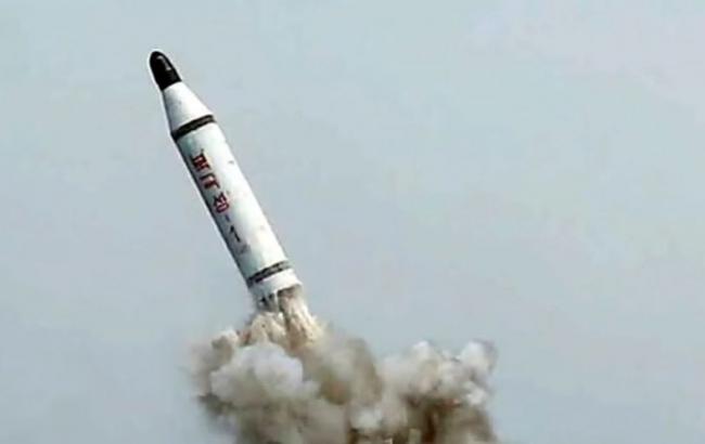 В Иране провели испытание баллистической ракеты