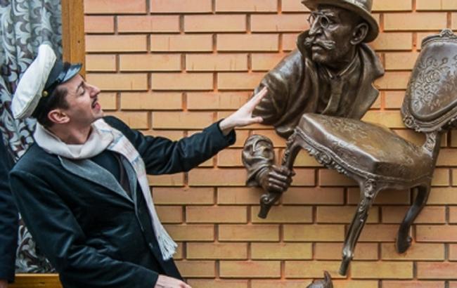 У Харкові відкрили незвичайний арт-об'єкт з "батьком російської демократії"