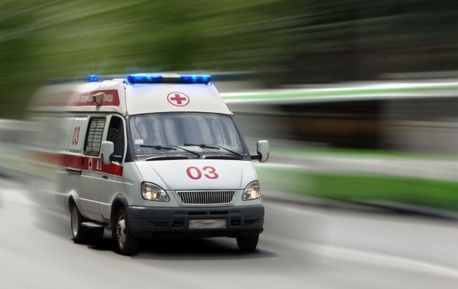 У Львівській області вантажівка насмерть збила пішохода