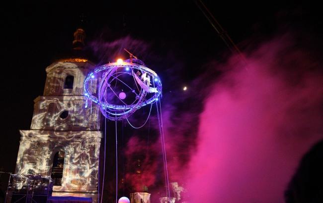 Опубликованы завораживающие видео шоу на открытии "Французской весны"