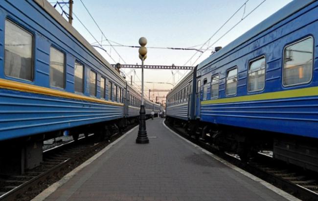 На майские праздники "Укрзализныця" назначила 23 дополнительные поезда