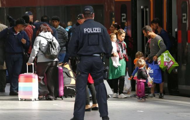 В Германии смогут остаться около 40% из прибывших мигрантов