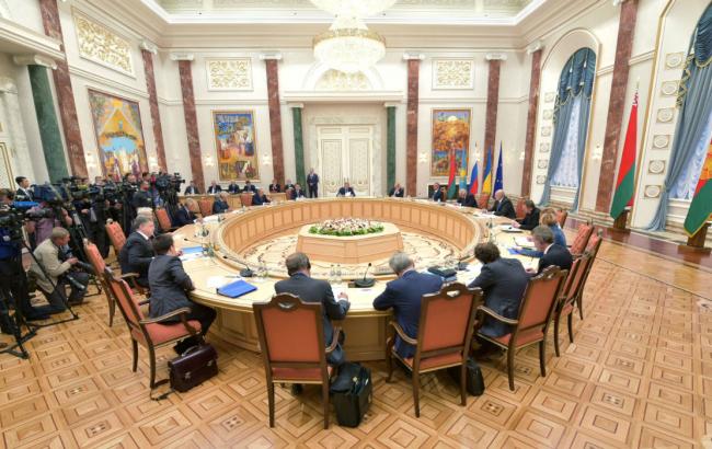 Украина в Минске настаивает на согласовании списков и даты освобождения заложников
