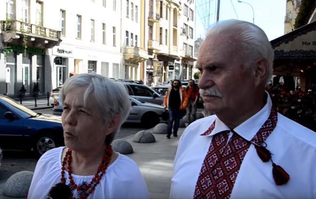 Жители Львова (Кадр из видео youtube.com/Vgolos Vgolos)