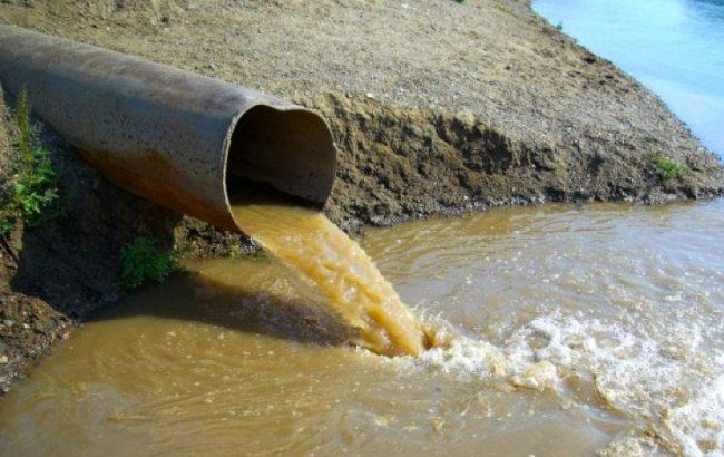 В аннексированном Крыму канализацию сливают прямо в море
