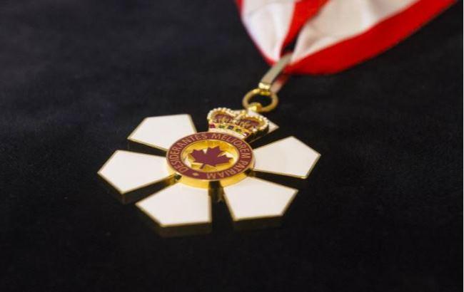 Українцям в Канаді вручили найвищі нагороди країни