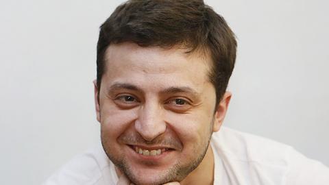 Зеленский в образе цыгана рассказал о любви