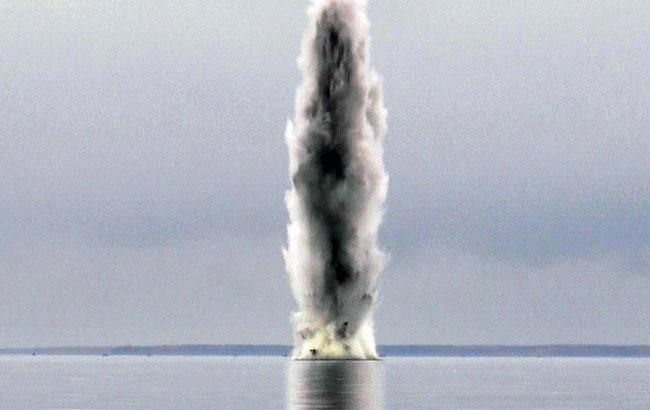 Появилось впечатляющее видео взрывов в Киевском море