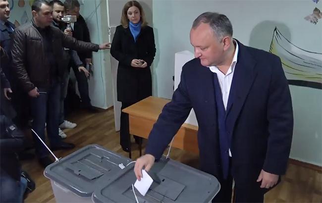 У Молдові проходить референдум з приводу відставки мера столиці