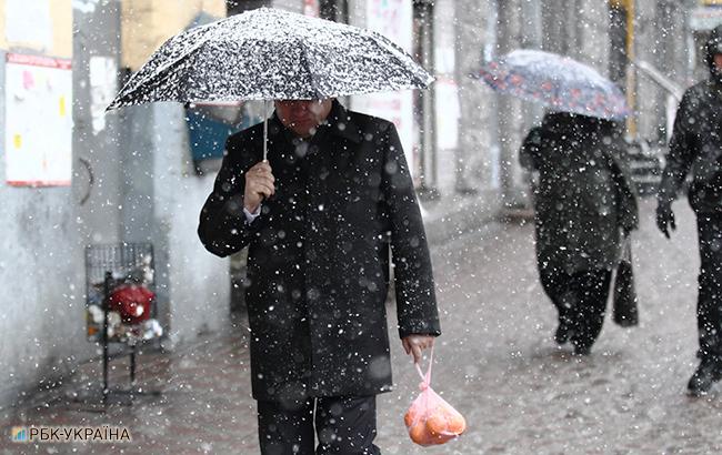 Погода на сегодня: в некоторых областях Украины мокрый снег, температура до +15