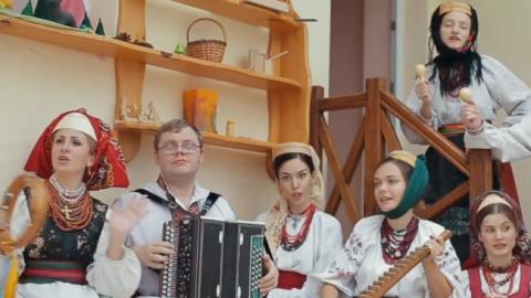 "Де ж те сито": из "Despacito" сделали украинскую народную песню (яркое видео)