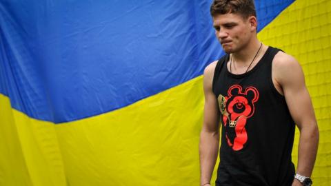 "Гордость и уважение за украинский бокс": Денис Беринчик завоевал титул профессионала