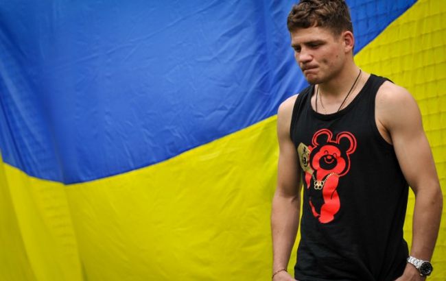 "Гордість і повага за український бокс": Денис Берінчик завоював титул професіонала