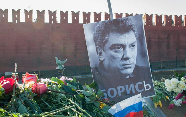 В Москве осквернили память убитого Немцова (фото)