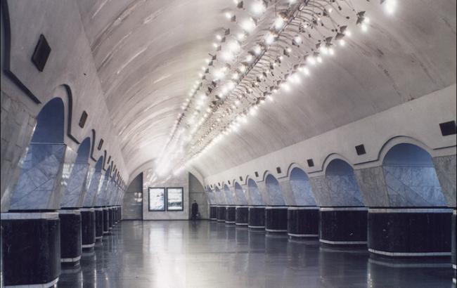 Роботу станції метро "Лук'янівська" в Києві відновлено