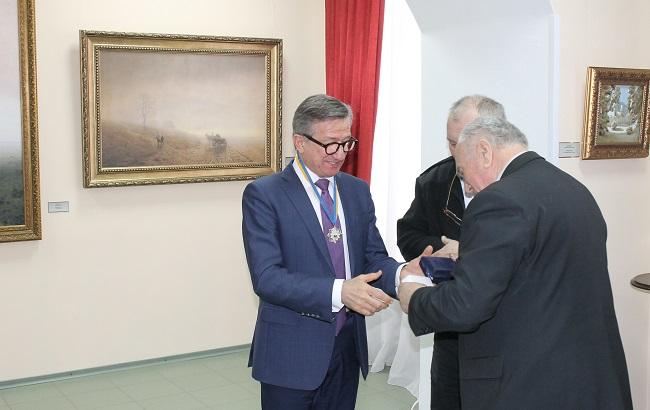 Сергей Тарута награжден медалью "Меценат Украины"