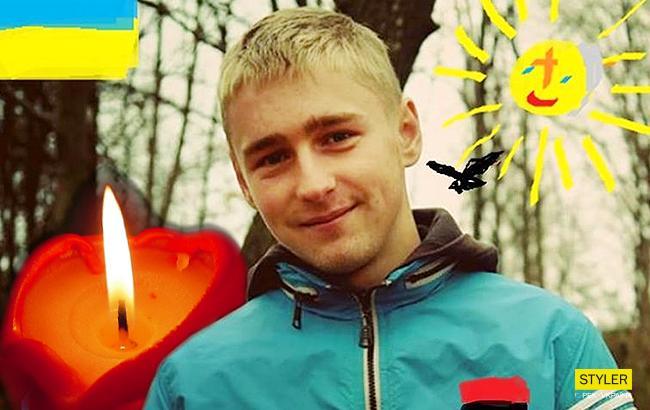 На Прикарпатье на коленях попрощались с погибшим 20-летним танкистом (видео)