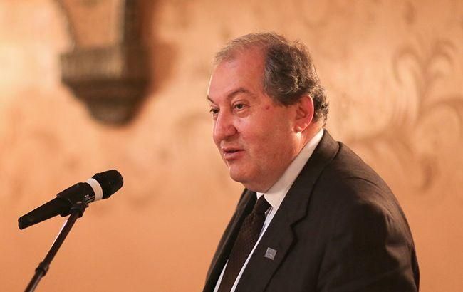 Позачергові парламентські вибори у Вірменії відбудуться 9 грудня