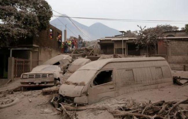 У Гватемалі від виверження вулкану загинули 69 осіб