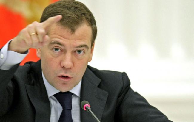 Медведев допустил расширение санкций против Турции