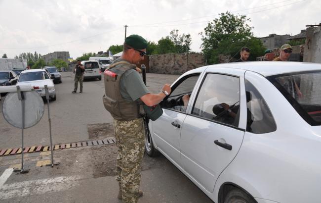 За сутки линию разграничения на Донбассе пересекли более 22 тыс. человек
