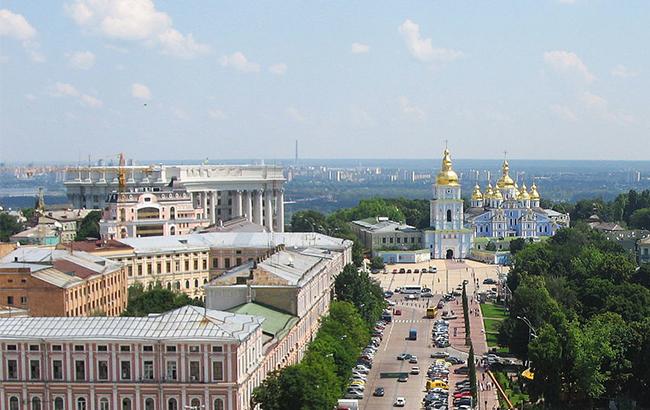 В Києві 23 червня заборонять рух уздовж Володимирського проїзду та на вул. Володимирській