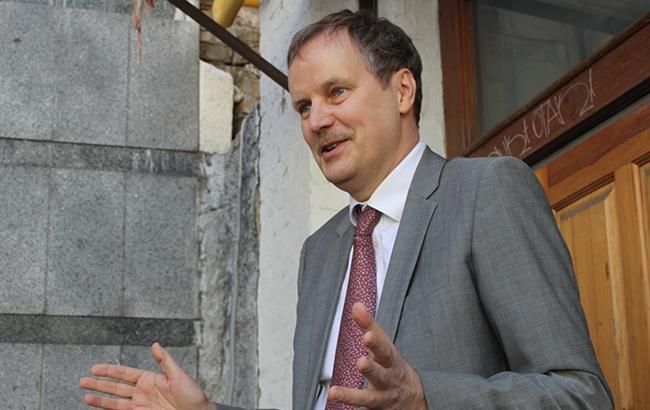 В ОБСЄ закликали уряд України не обмежувати ЗМІ в інформації