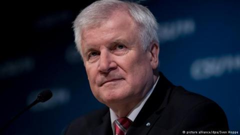 Глава МВС Німеччини заявив про готовність до відставки