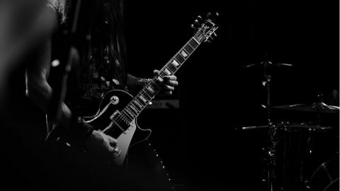 Легендарний британський музикант повідомив про смертельну хворобу