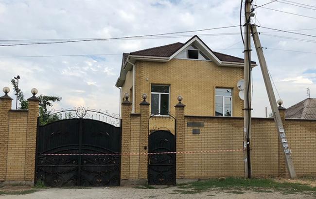 В Запорожье злоумышленник бросил гранату во двор частного дома