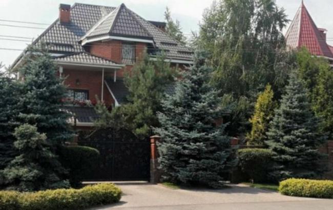 "Бриллиантовый" прокурор Александр Корниец рассказал о квартире дочери