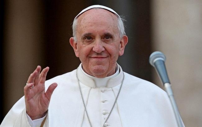 Папа Римський душевно привітав всіх матерів світу з святом