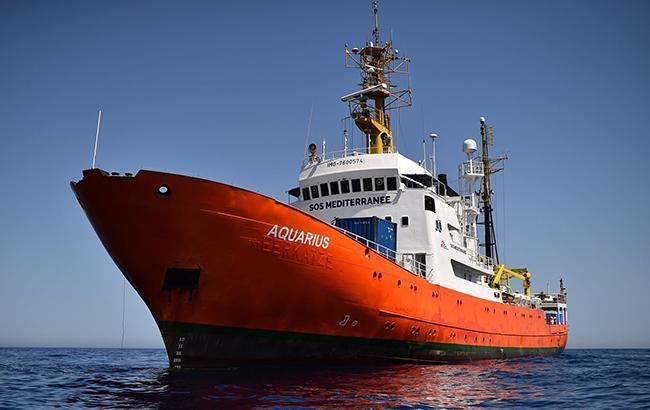 Спасательное судно Aquarius лишится права выходить в море