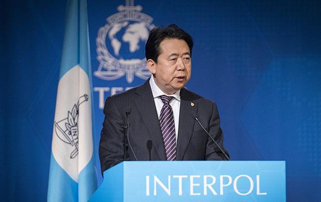 Исчезнувший в КНР глава Интерпола прислал заявление об отставке