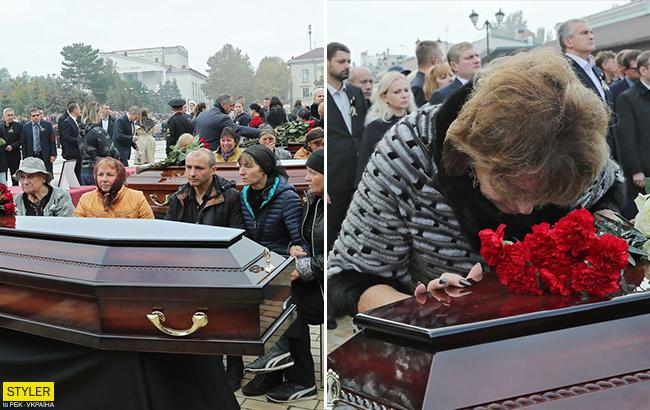 В оккупированной Керчи похоронили 17 жертв бойни в колледже