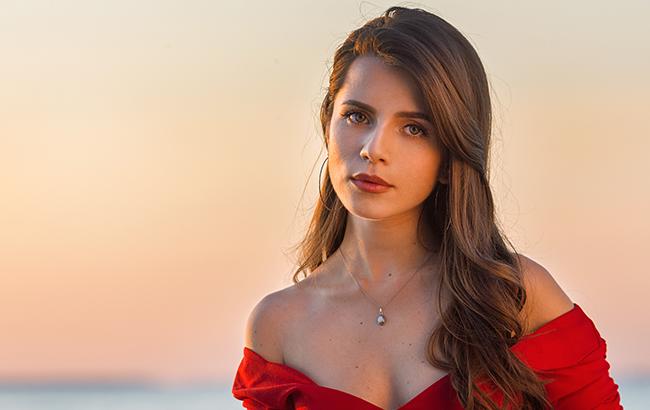 Кінематографічна атмосфера: Соловій Христина представила "особистий" альбом